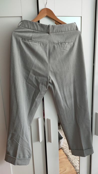 Eleganckie szare spodnie