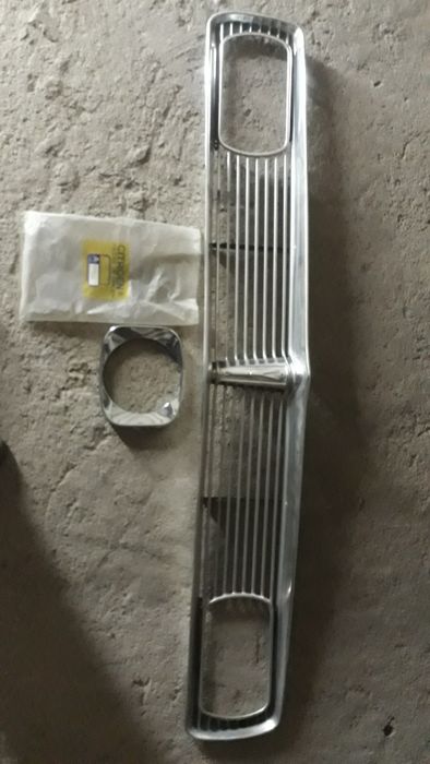 Grelha de vauxhall viva aro de farol citroen Dayane 2 cv
