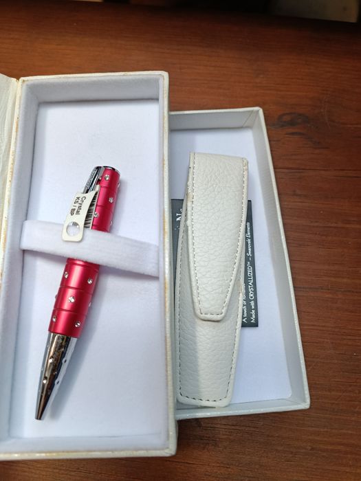 Caneta c/cristais Swarovski