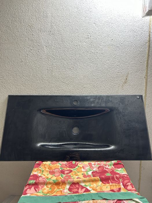 Lavatório VERSÁTIL Preto 101x46cm