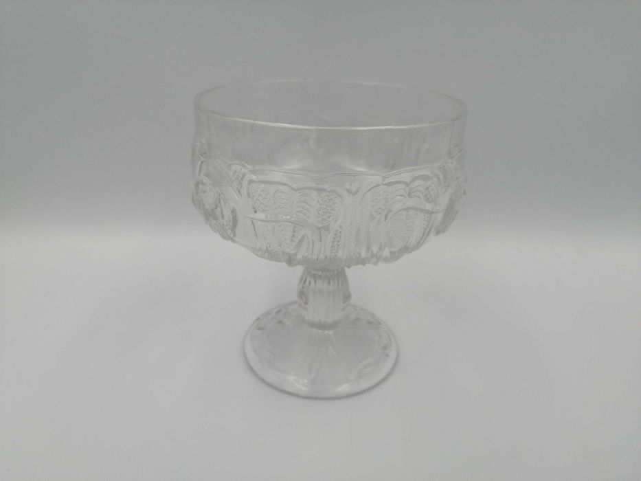 Pucharek ukryta twarz kobiety Ząbkowice szkło z PRL