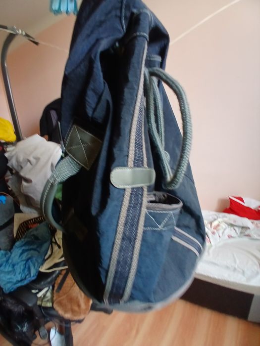 piękna podróżna torba bardzo dobrym stanie jogur bag