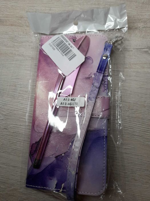 Etui portfelowe do Samsung Galaxy A13 4G magnes stojak + rysik GRATIS