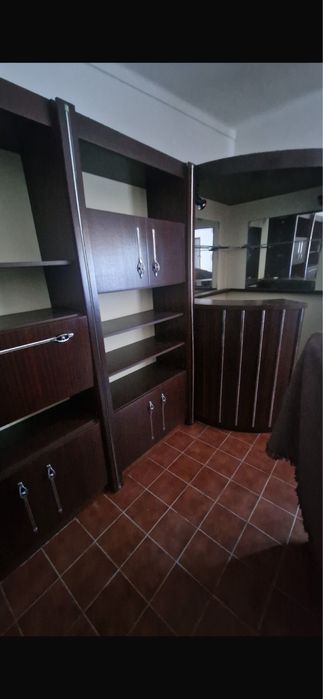 Mini bar e armario de sala vintage