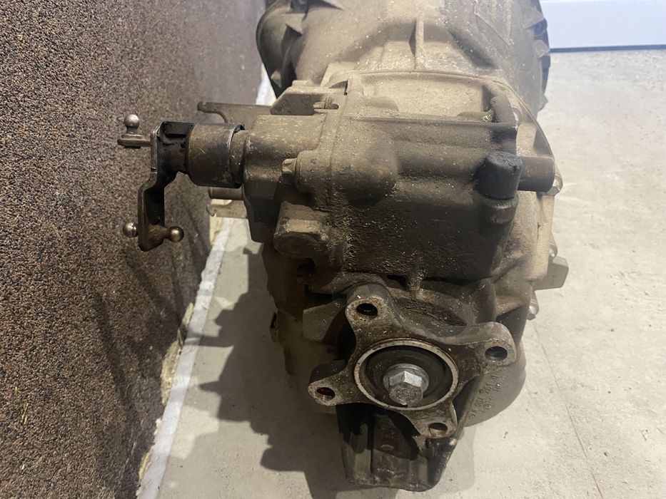 Коробка передач спринтер   ,  2.2-2.7 сди