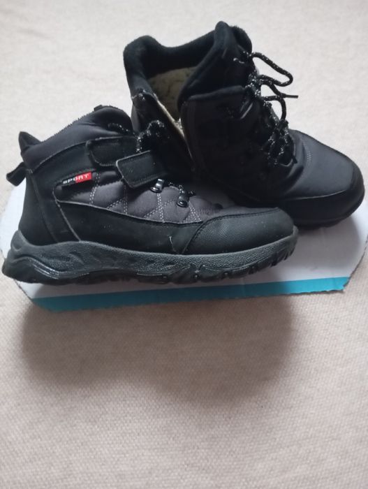 Ботінки теплі розмір 36, устілка 22см