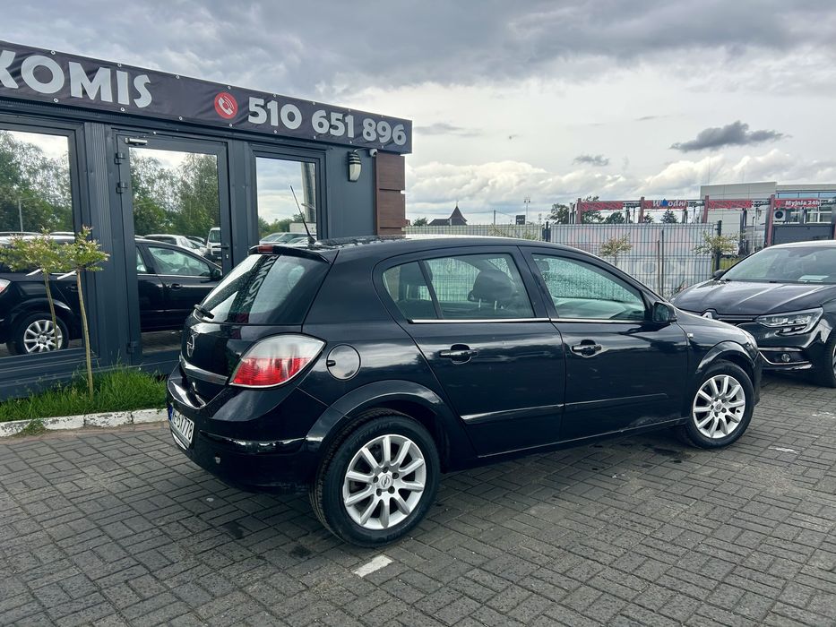 Sprzedam opla astre 1,7 cdti