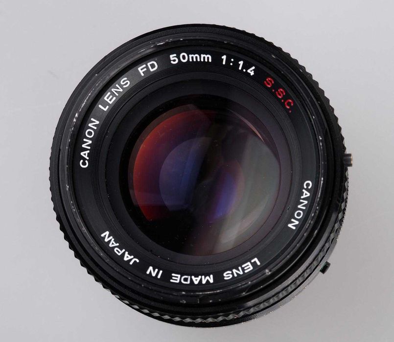 Мануальна світлосильна п’ятидесятка з байонетом FD Canon 50/1,4 FD SSC