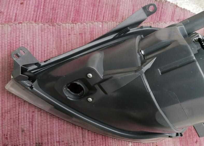 otica frontal DT ford fiesta V . fase 2 - NOVO