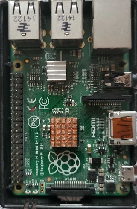 Raspberry pi B+ v1.2 wraz z obudową