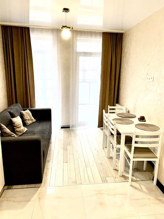 Сучасні апартаменти в новобудові у центрі Львова