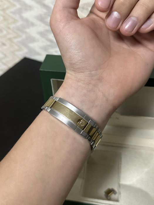 Rolex Submariner Oyster 41mm у повному комплекті