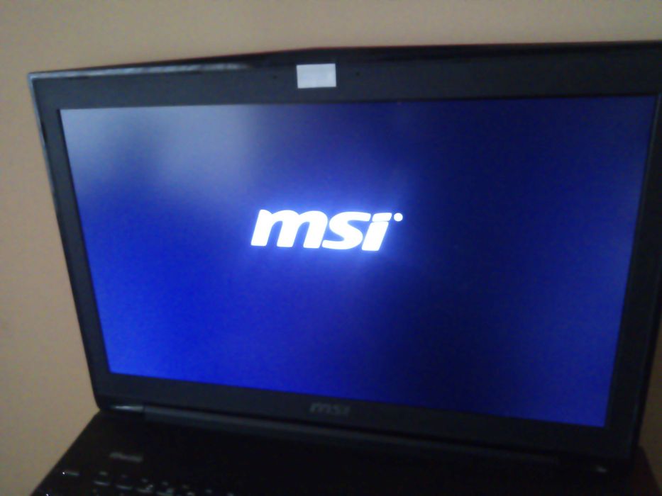 Laptop MSI MS-1782