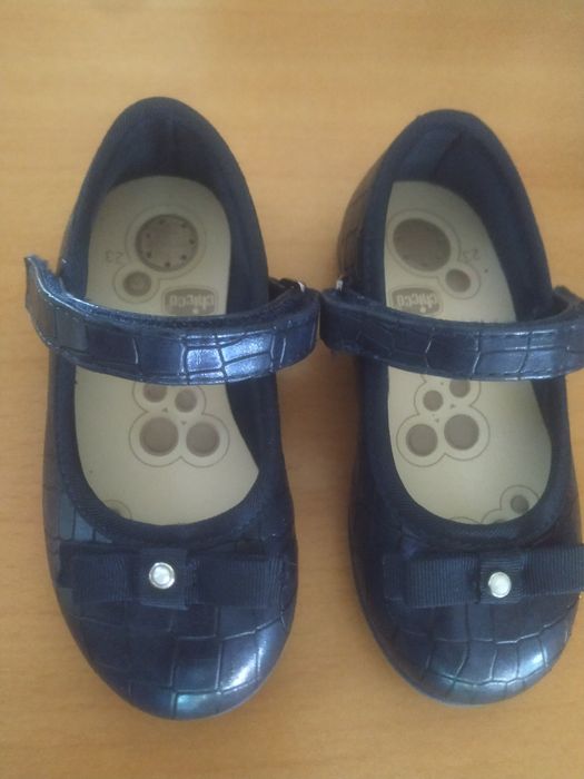 Sapatos/sabrinas Chicco - tam 23 e tam 26