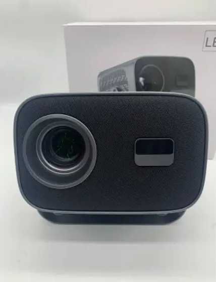 Портативный смарт-проектор V8 4K на Android 11 с Wi-Fi 2.4G/5G новый