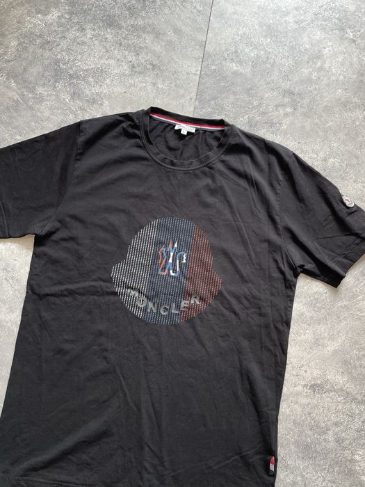 Футболка Moncler, розмір L