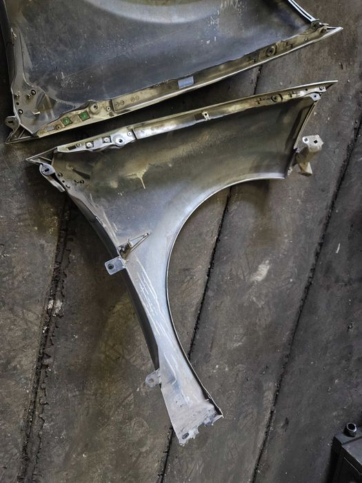 Передній бампер і крила на Рено Меган 2 (до рестайлінг)