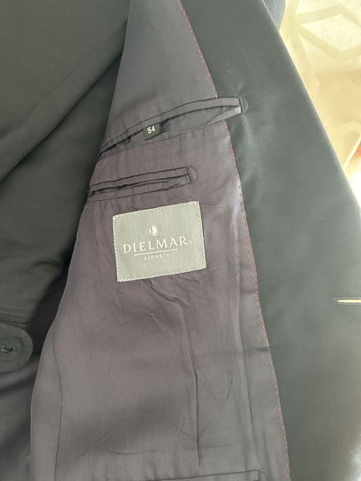 Vendo fato da Dielmar ,azul escuro