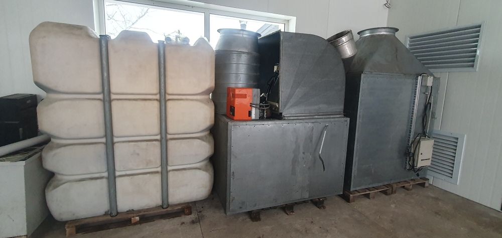 Piec nadmuchowy warsztatowy nagrzewnica na olej opałowy Wolf + zbiorni