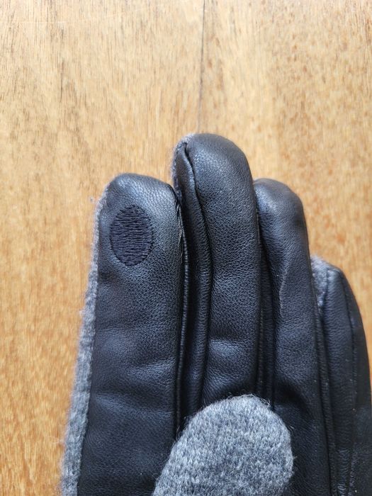 Luvas de Pele Cinza - ZARA (NOVAS)