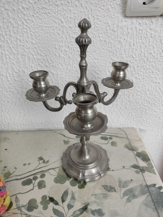 Castiçal em estanho