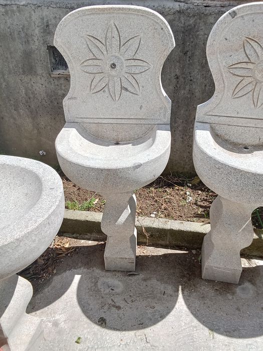 Fontanário em granito