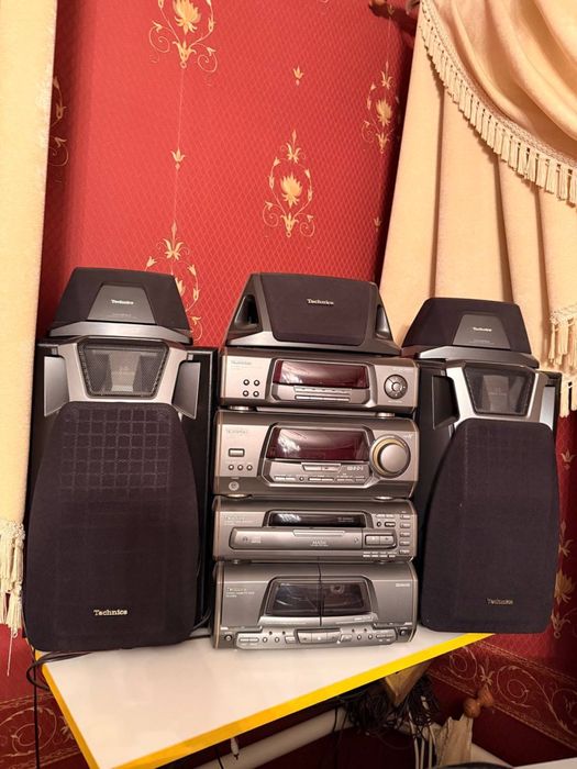 Музичний центр Technics
