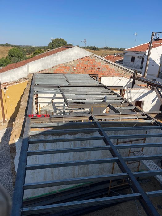 Telhados - Serralharia Civil