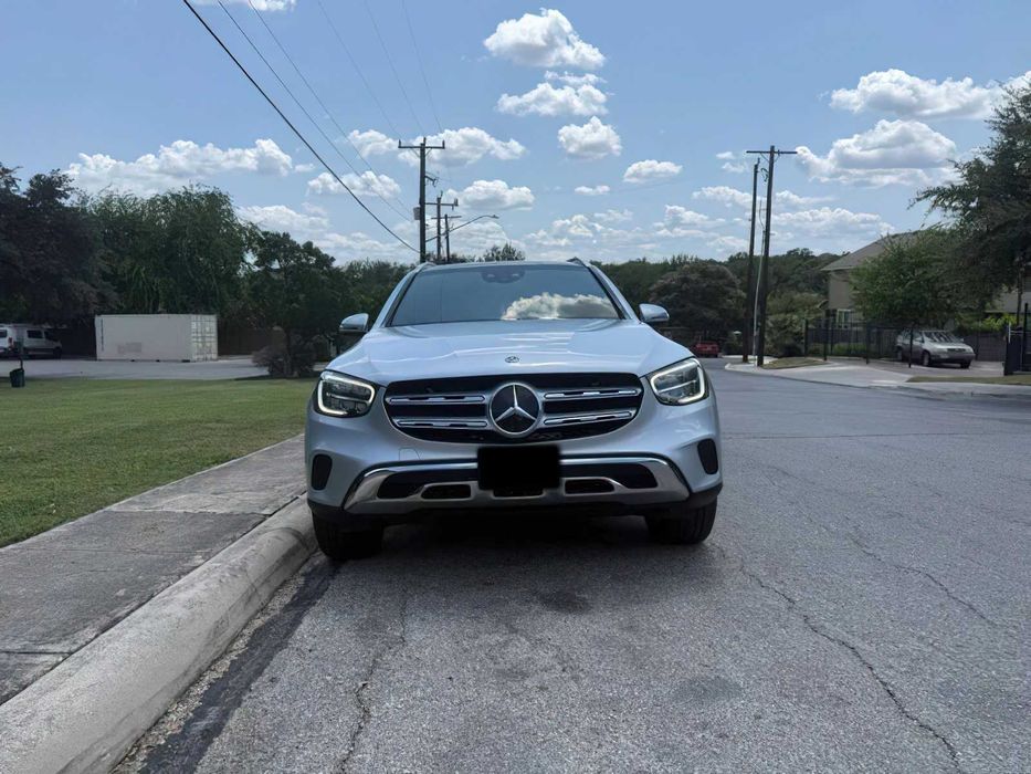 Mercedes-Benz GLC 300 4MATIC      2020