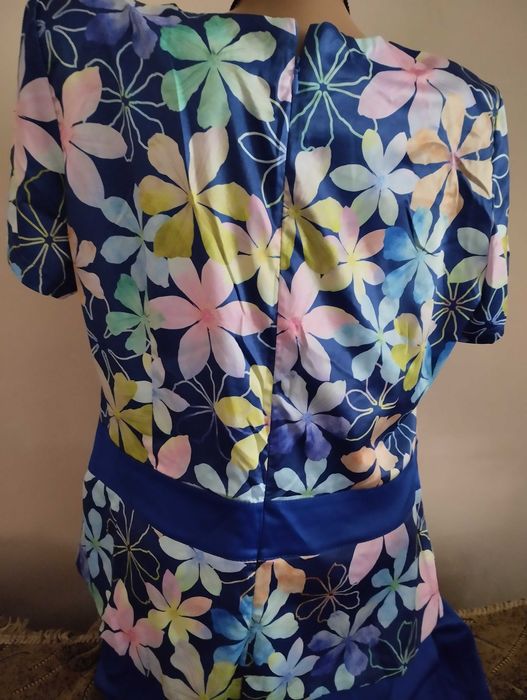 Дві сукні 54 розмір. Дивіться заміри