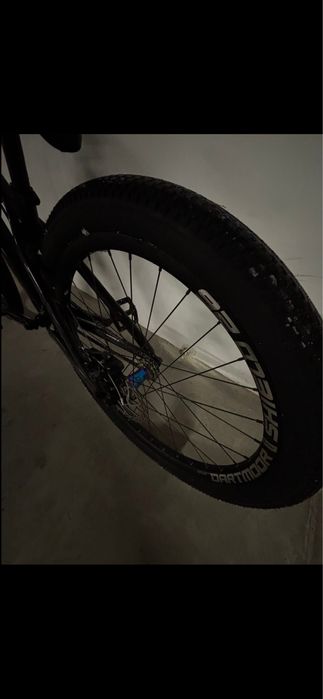 Dirt dartmoor lekki glosna piasta