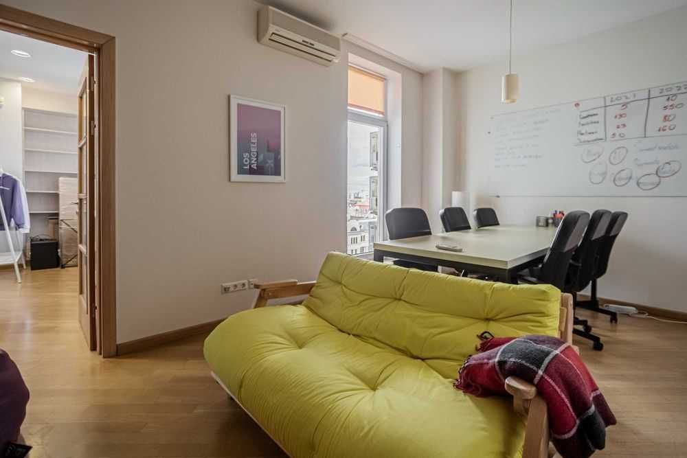 Продам квартиру бульвар Т. Шевченка 11
