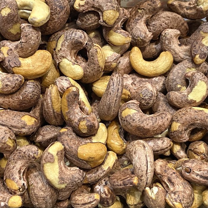 Кешью в кожуре жареный соленный,  500 г