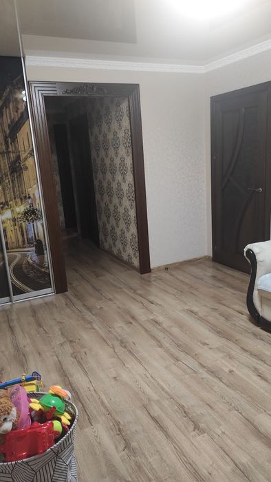 Продаю 3 кімнатну квартиру