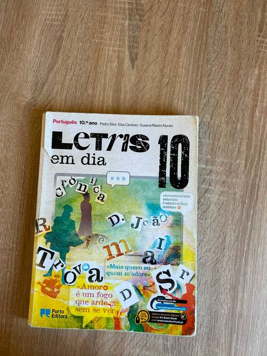 Manuais 10⁰ano bom estado