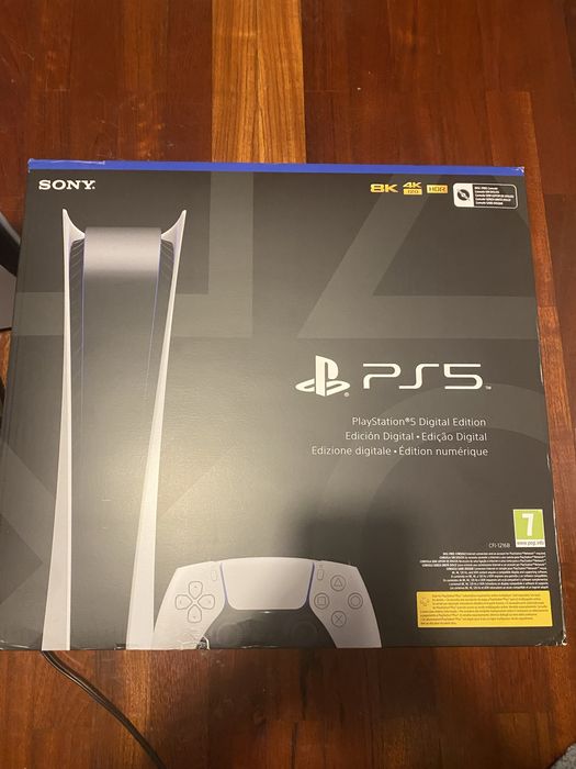 ps5 digital com comando e charging dock na caixa