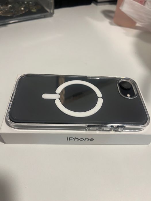 IPHONE 16E (1 mês de uso)