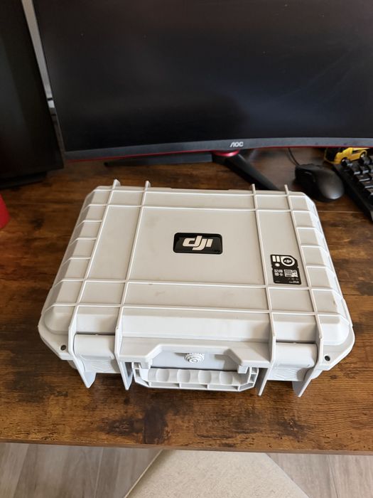 DJI Mini 4 Pro Fly More Combo
