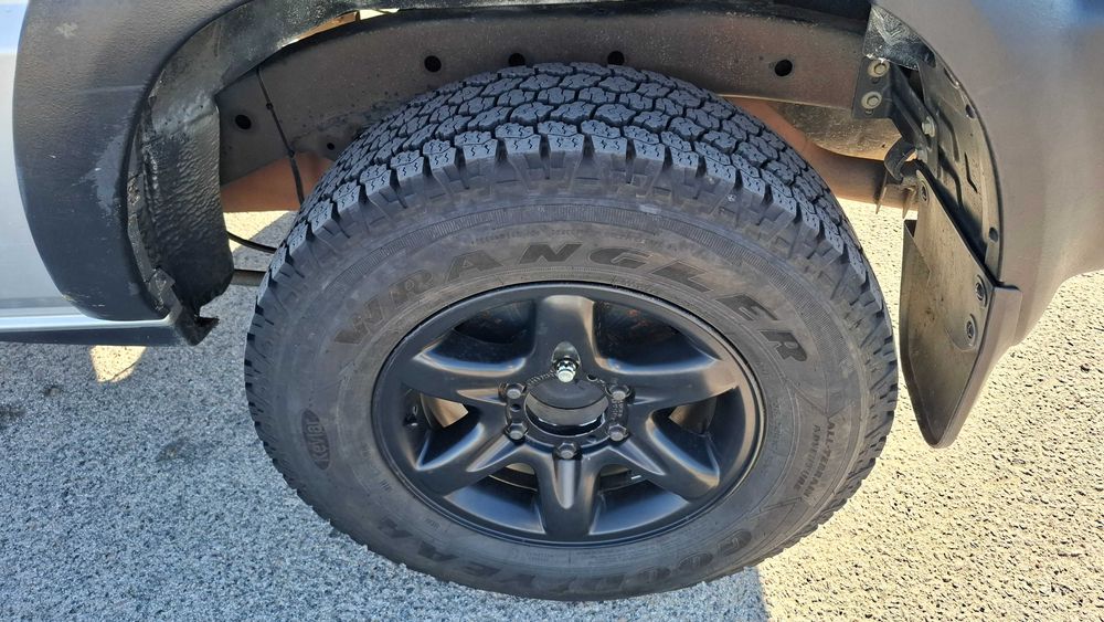 nissan terrano 2.7 TDi