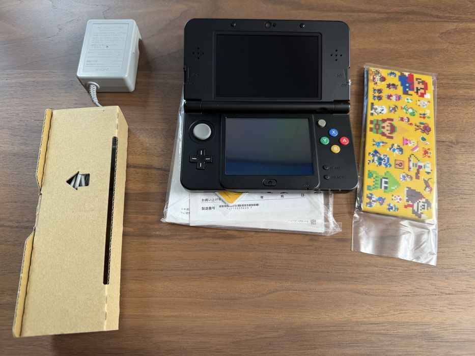 New nintendo 3ds 30 anniversary edition, nowa