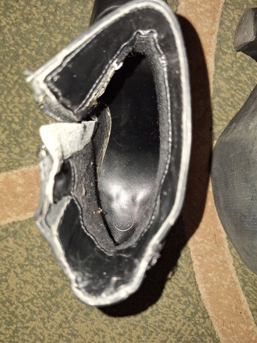 Buty damskie botki