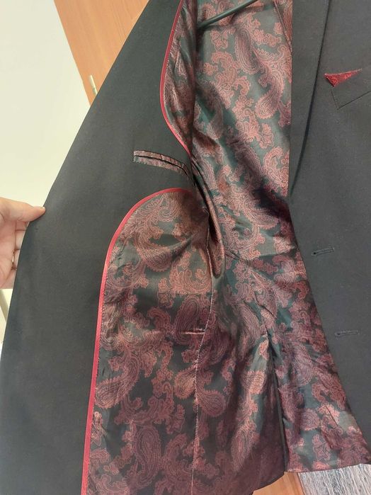 Czarny garnitur TADO ,rozmiar 188/182