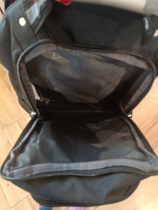 Plecak Ogio nowy męski z miejscem na laptopa i tablet