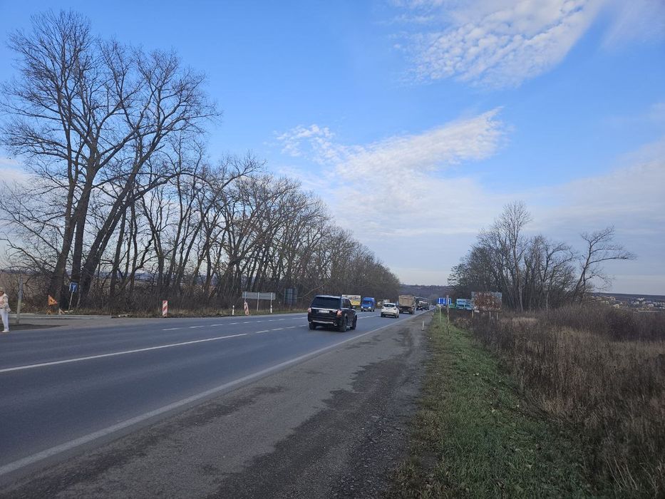 Продаж ділянки навпроти Галицького замку