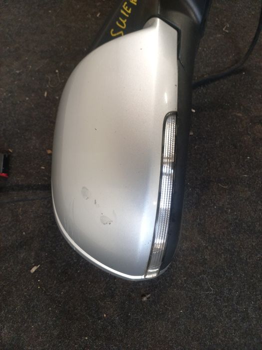 Lusterko prawe skoda superb II lift 9 pin la7w