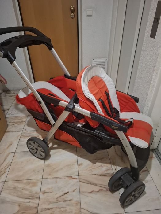 Carrinho de gémeos Chicco