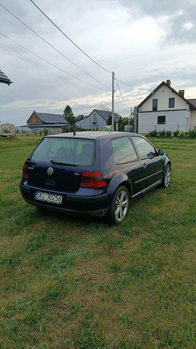 Sprzedam Golfa 4
