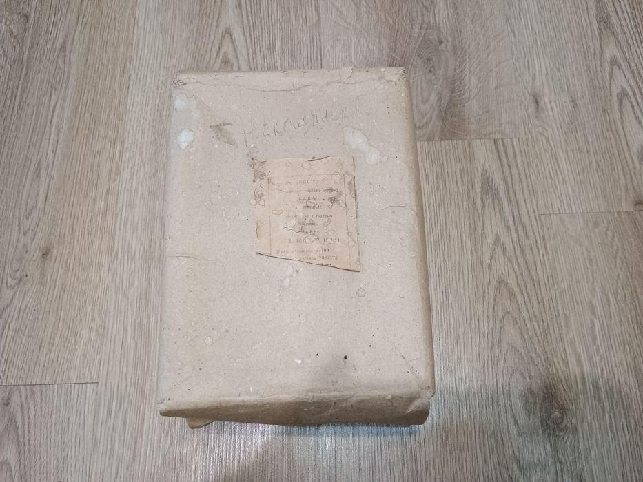 Часы "Маяк" новые в коробке - ходики