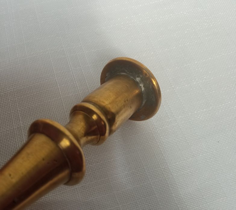 Stare mosiężne świeczniki komplet