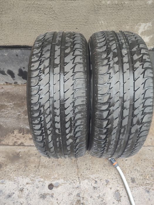 Продам два колеса б/у kleber лето235 55 17